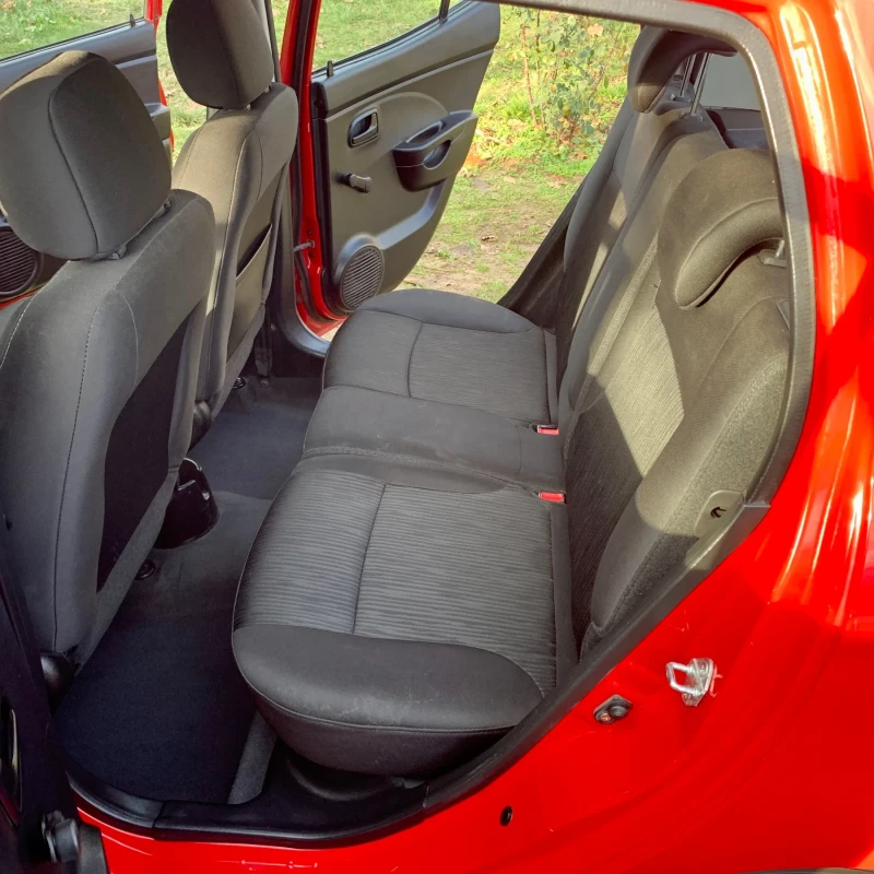 Kia Picanto  Facelift* 125хил.км* Климатик* 4 цилиндъра, снимка 13 - Автомобили и джипове - 52748770