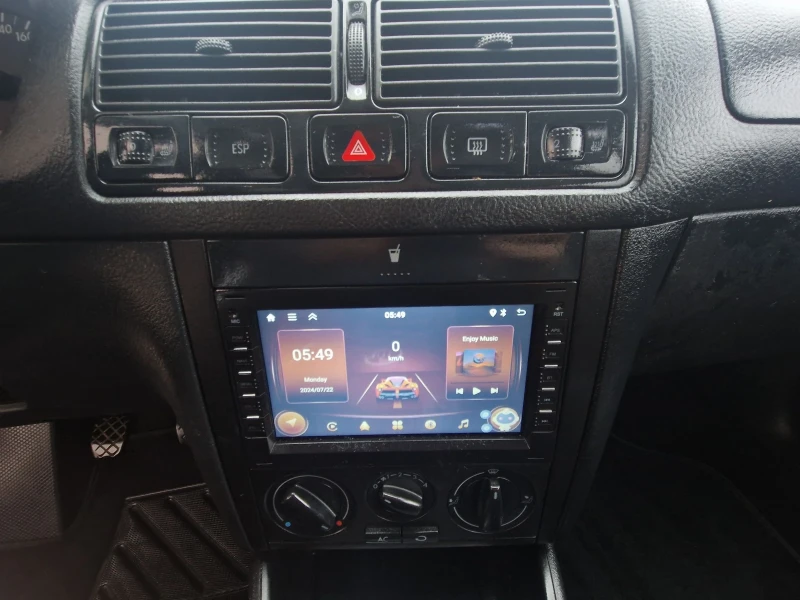 VW Golf 1.9TDI 101к.с., снимка 11 - Автомобили и джипове - 53066974