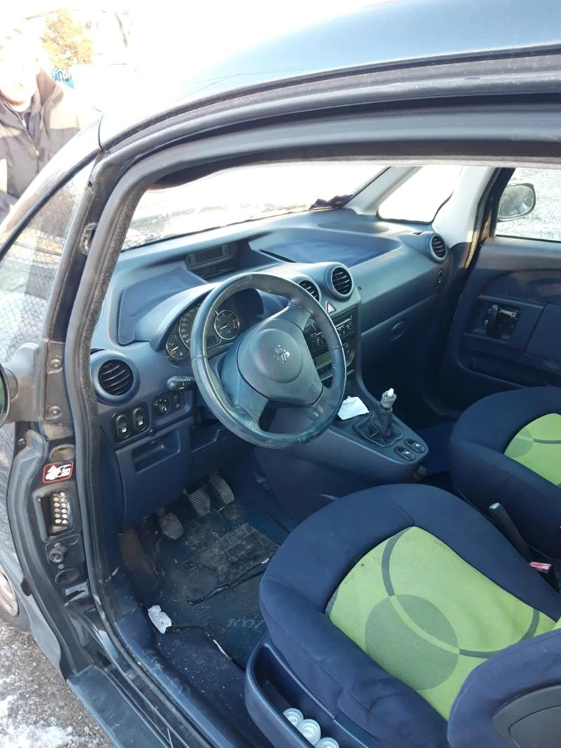 Peugeot 1007 1.4hdi НА ЧАСТИ, снимка 5 - Автомобили и джипове - 35616945