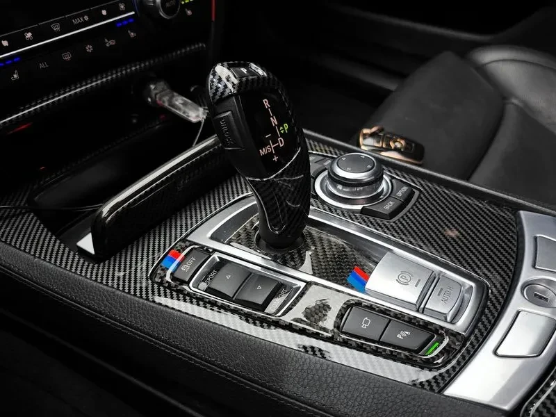 BMW 740 Li, снимка 9 - Автомобили и джипове - 54600952
