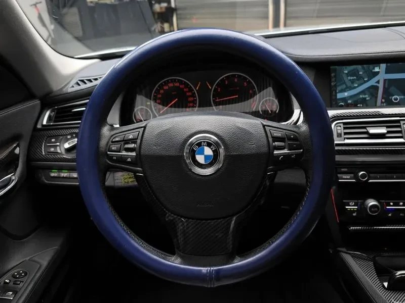 BMW 740 Li, снимка 13 - Автомобили и джипове - 54600952