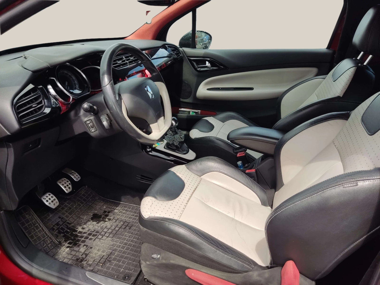 Citroen DS3 1.6 - изображение 7