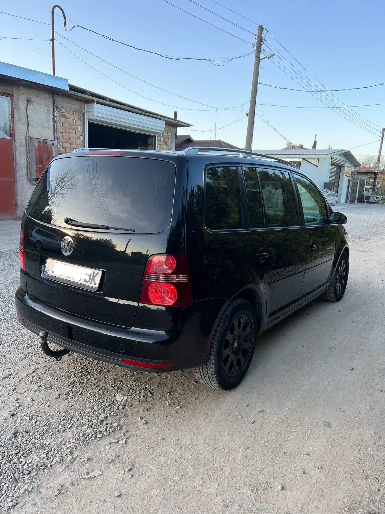 VW Touran 2.0TDI - изображение 6