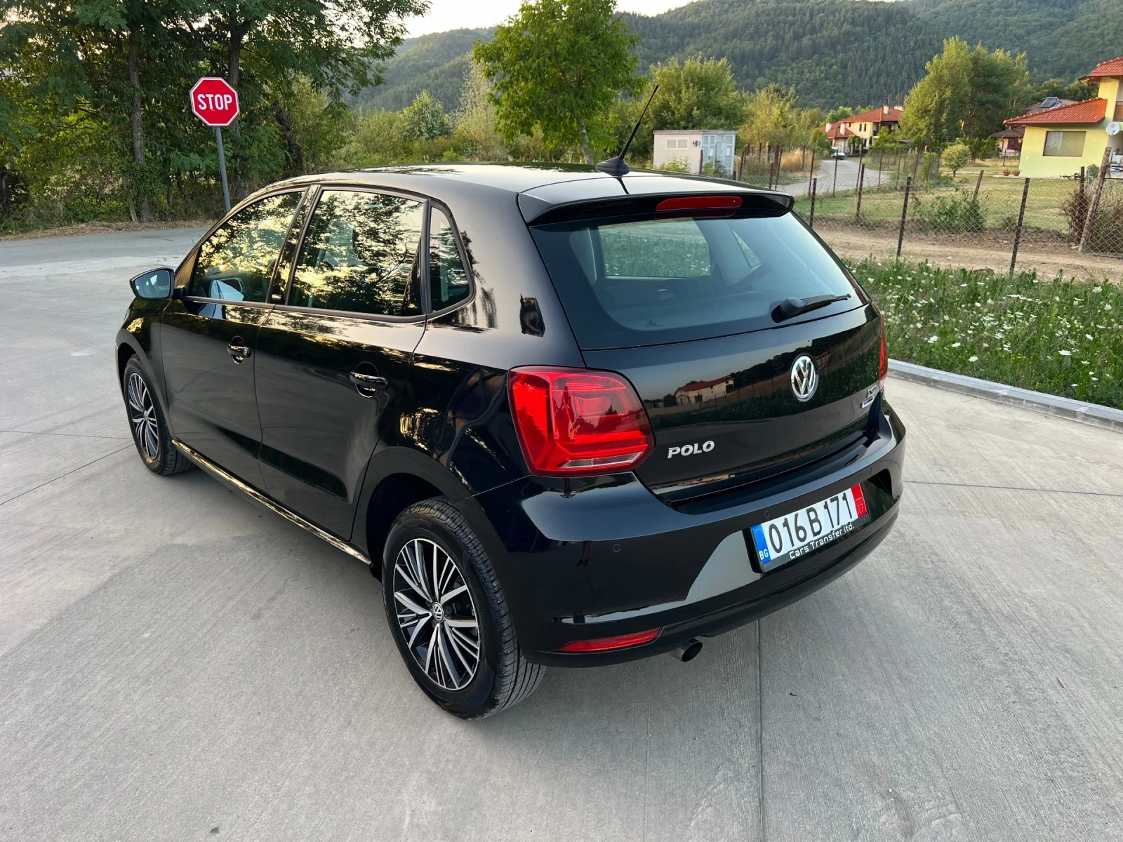 VW Polo 1.2TSI* FACE* EURO6 - изображение 4