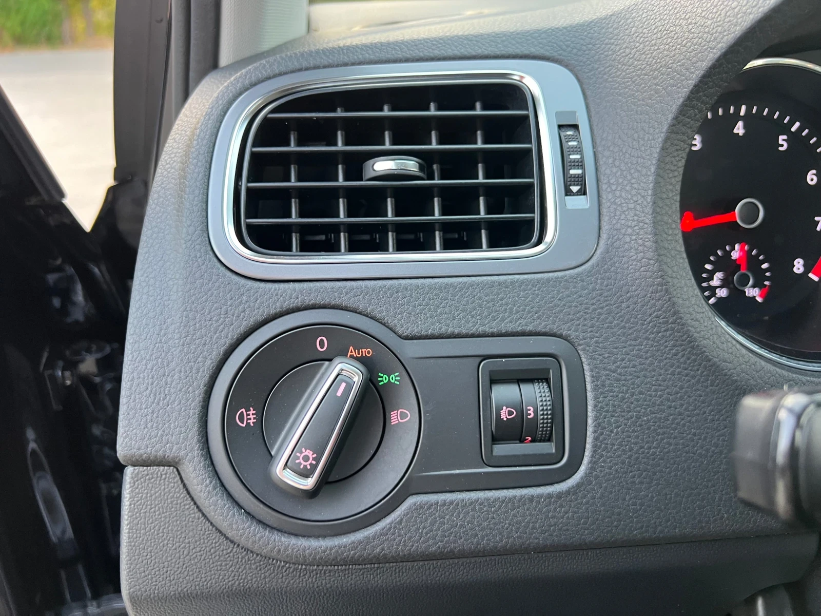 VW Polo 1.2TSI/4 /* FACE* EURO6 | Mobile.bg   14