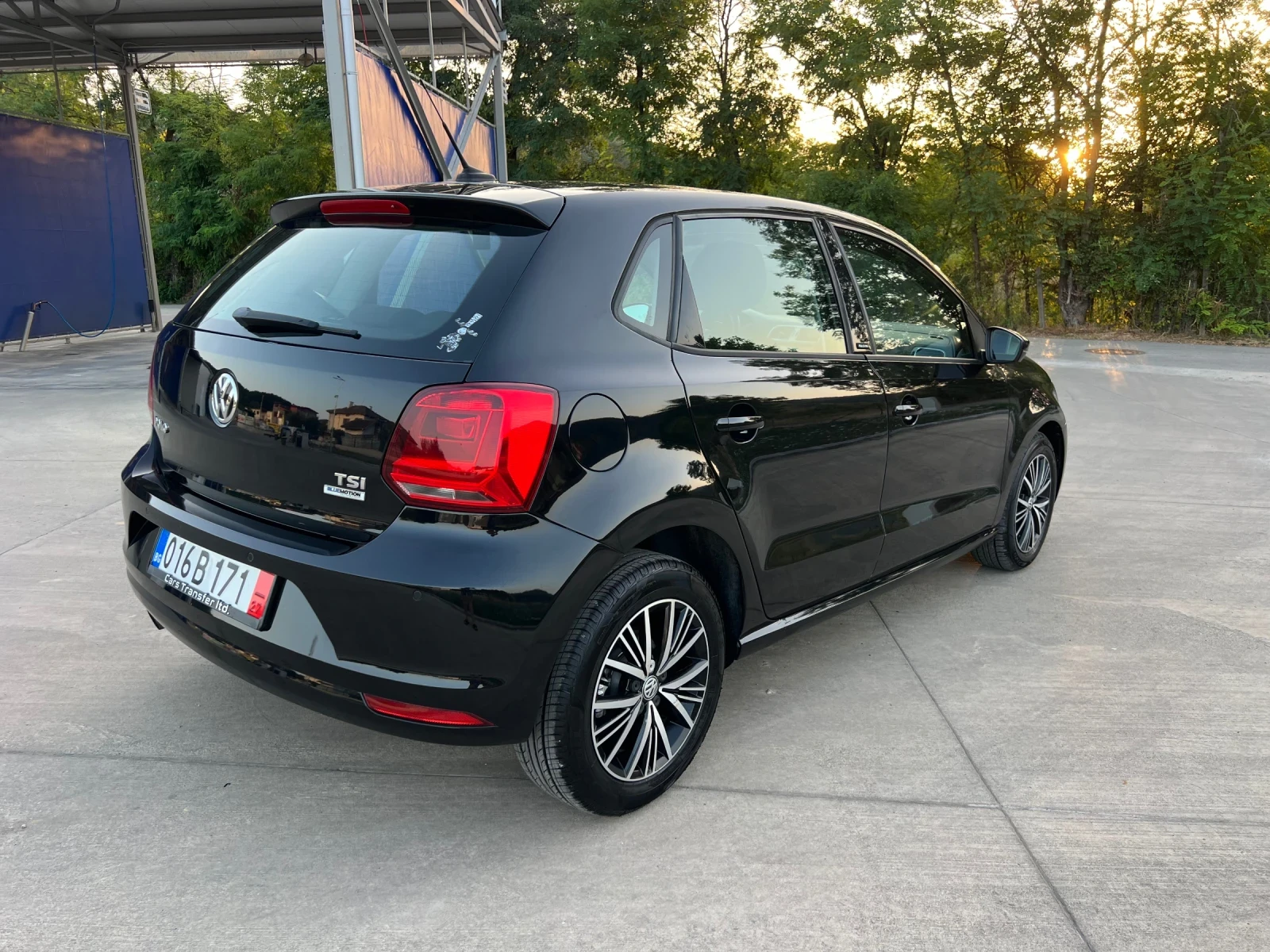 VW Polo 1.2TSI* FACE* EURO6 - изображение 3