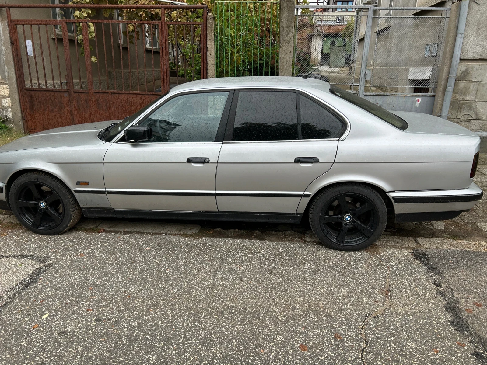 BMW 520  - изображение 9