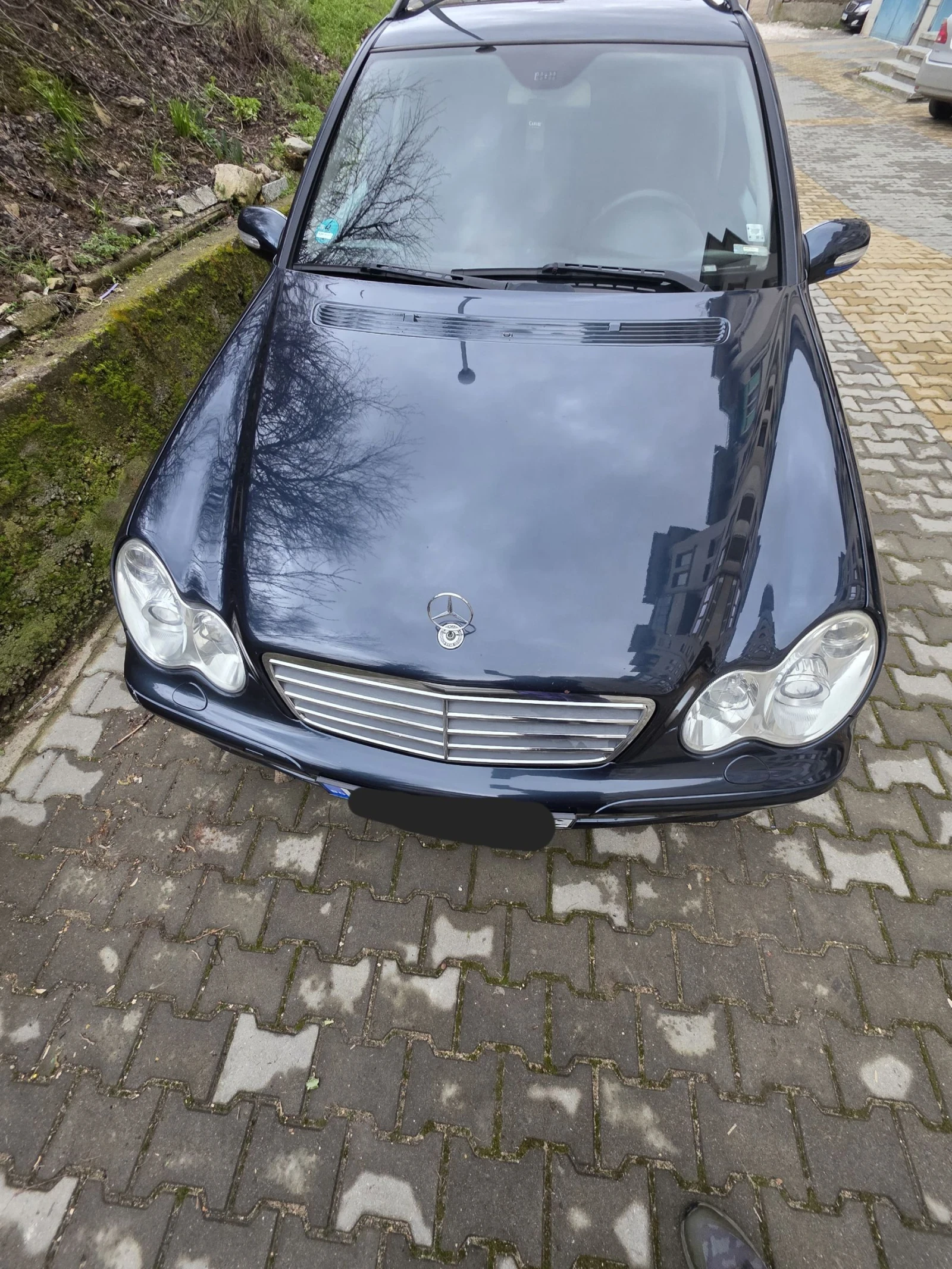 Mercedes-Benz C 220 2.2 Facelift, снимка 5 - Автомобили и джипове - 53798387