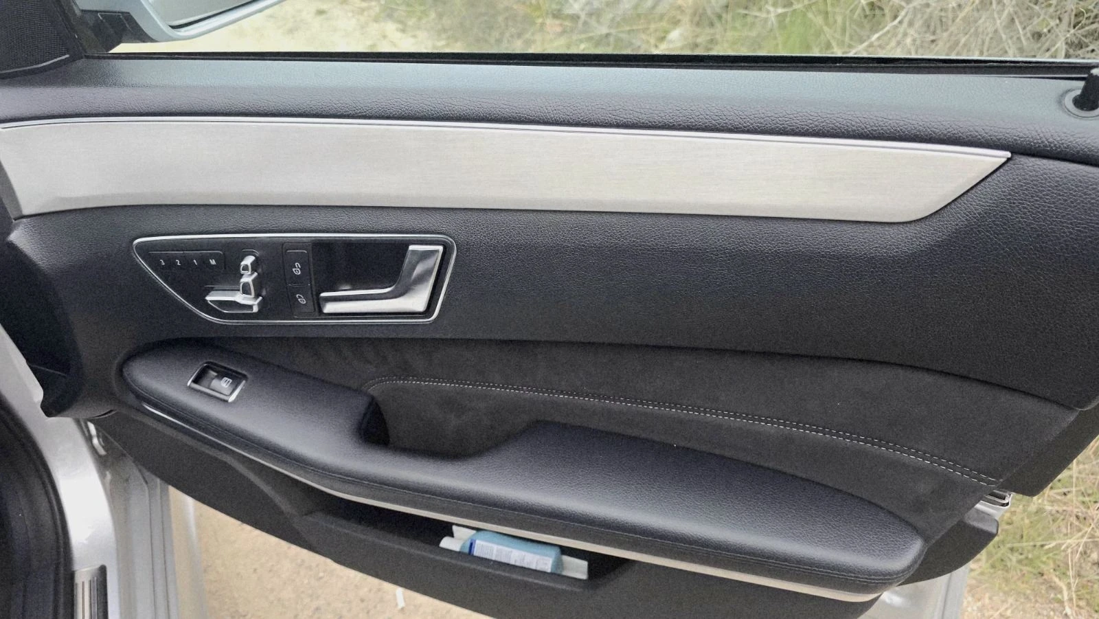 Mercedes-Benz E 350, снимка 9 - Автомобили и джипове - 53880318