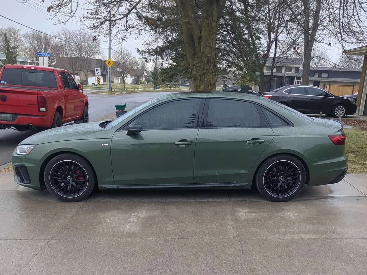 Audi A4  Progressiv /360/DISTRONIC/PANO, снимка 2 - Автомобили и джипове - 53936869