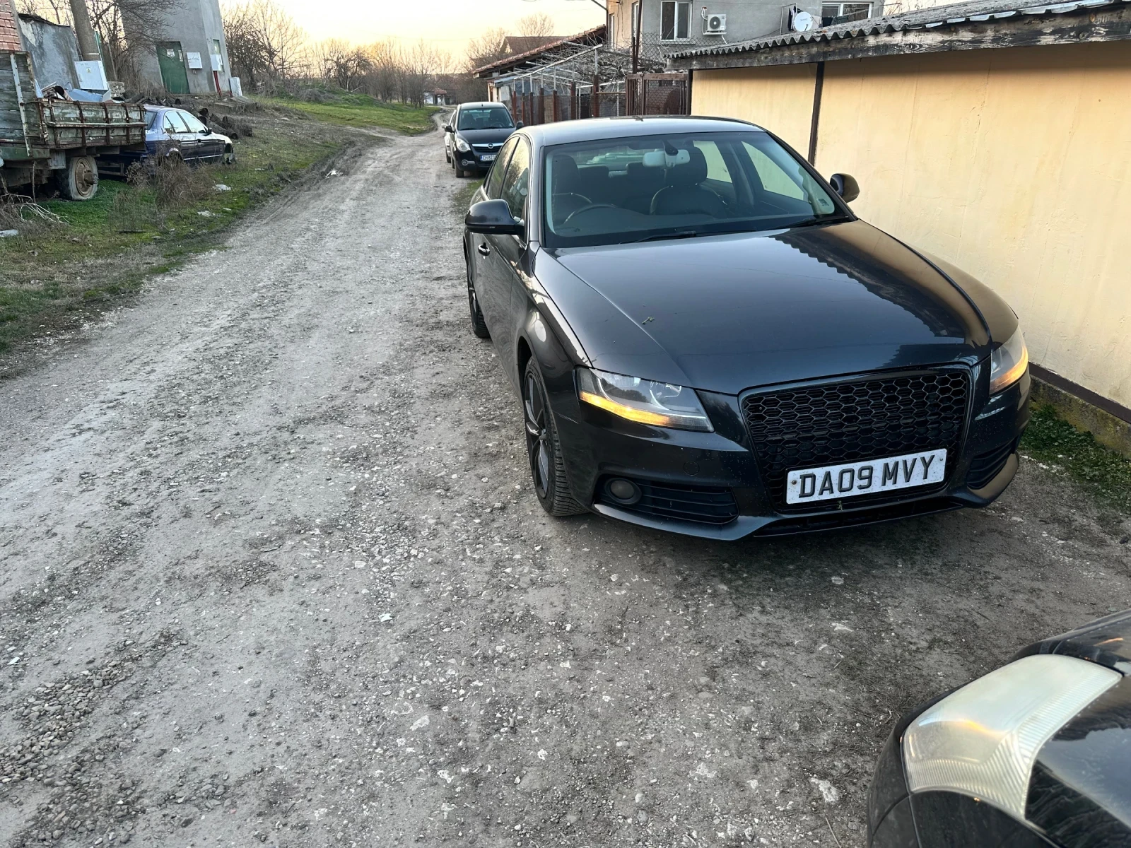 Audi A4 2.0tdi, снимка 9 - Автомобили и джипове - 54071279