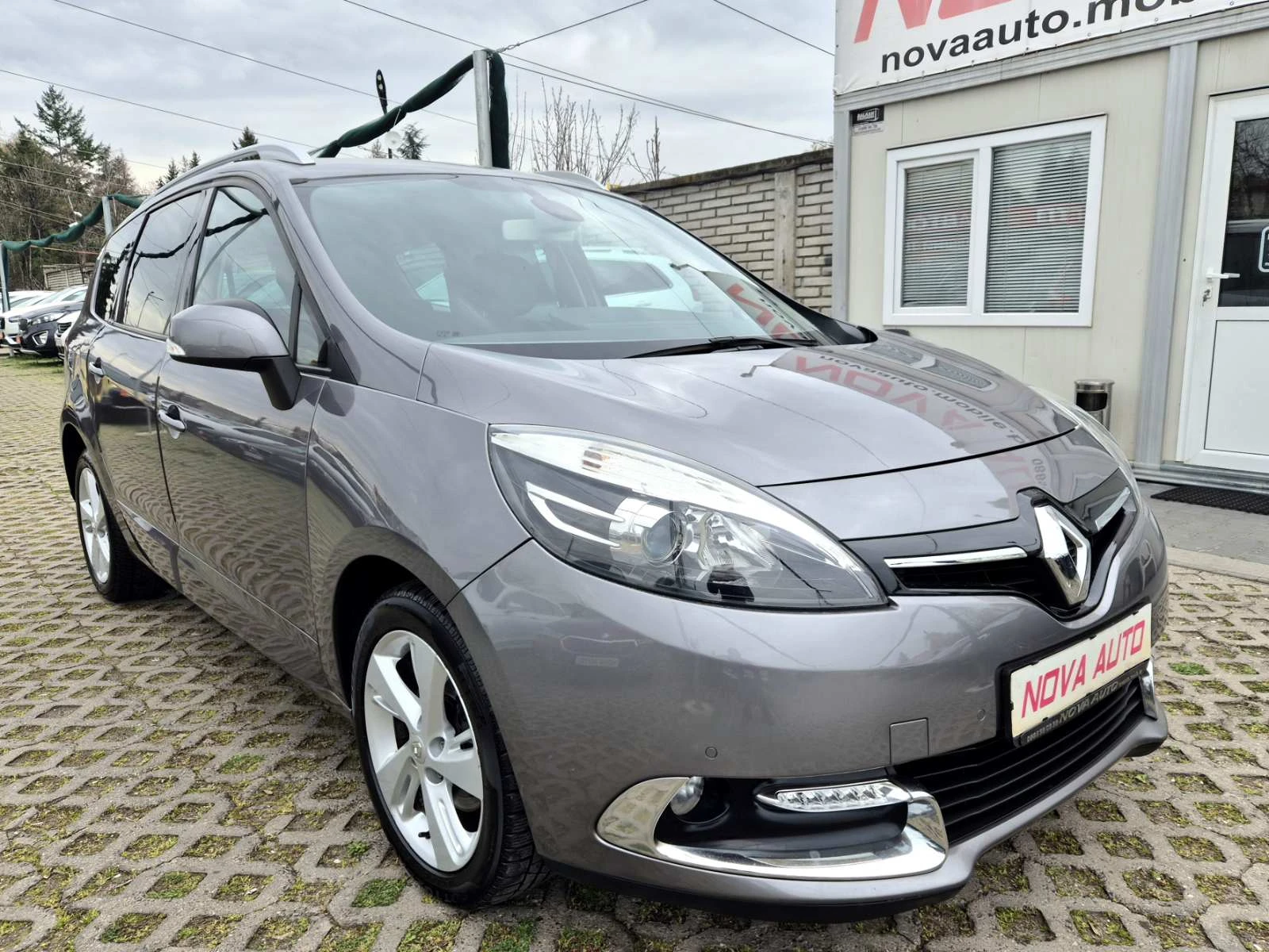 Renault Grand scenic 1.5D-7 МЕСТА-FACE LIFT, снимка 5 - Автомобили и джипове - 54220327