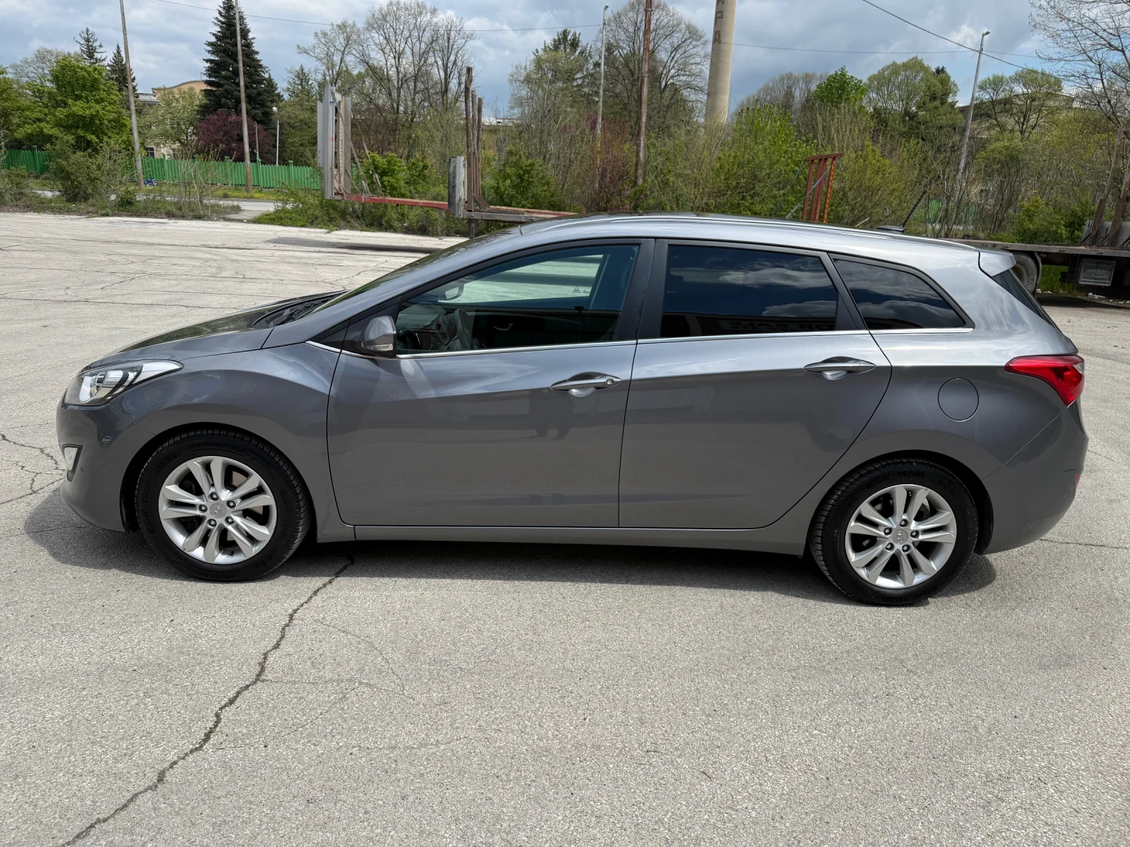 Hyundai I30 1.6i | Mobile.bg � ����������� 6