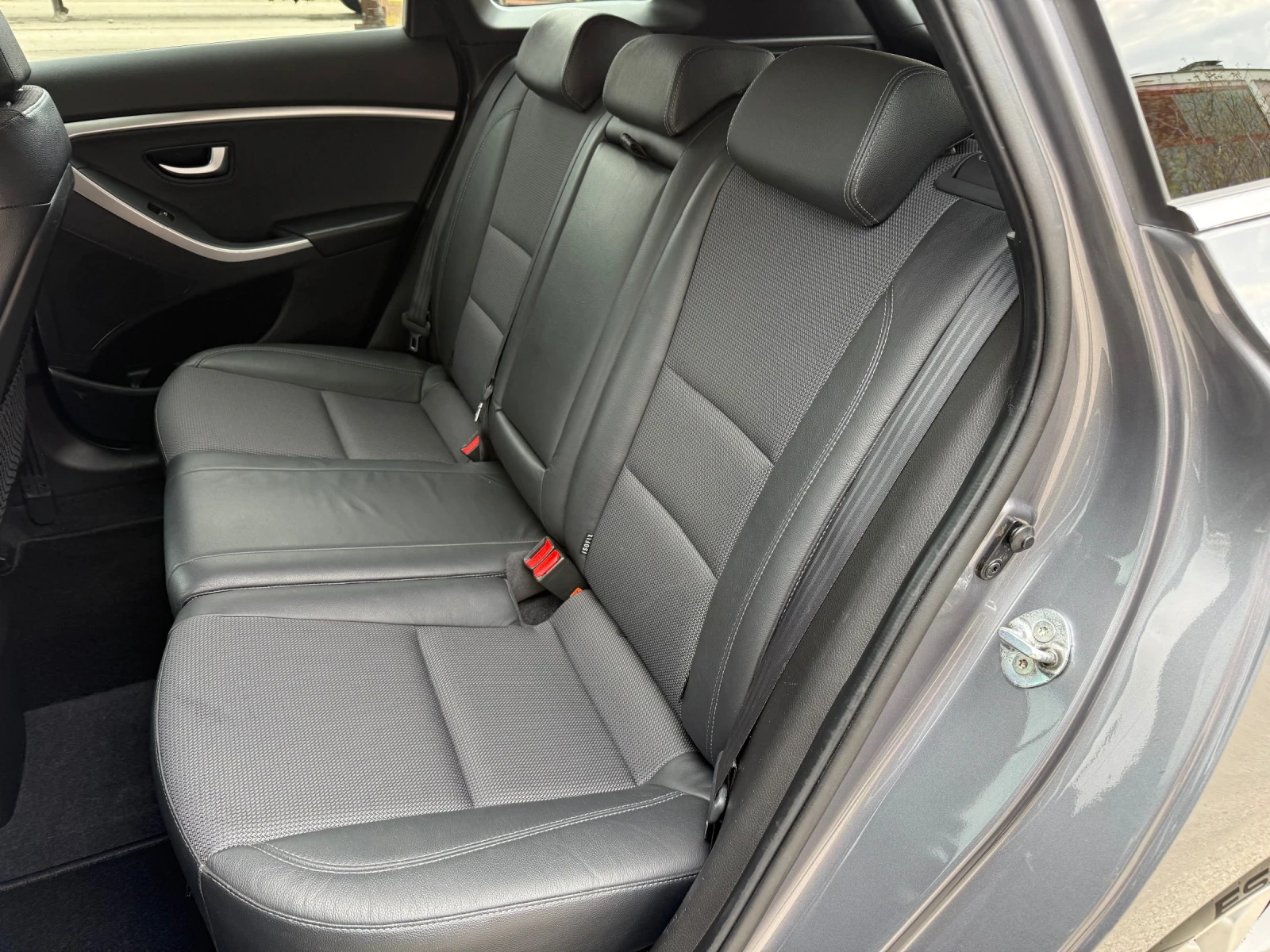 Hyundai I30 1.6i | Mobile.bg � ����������� 11