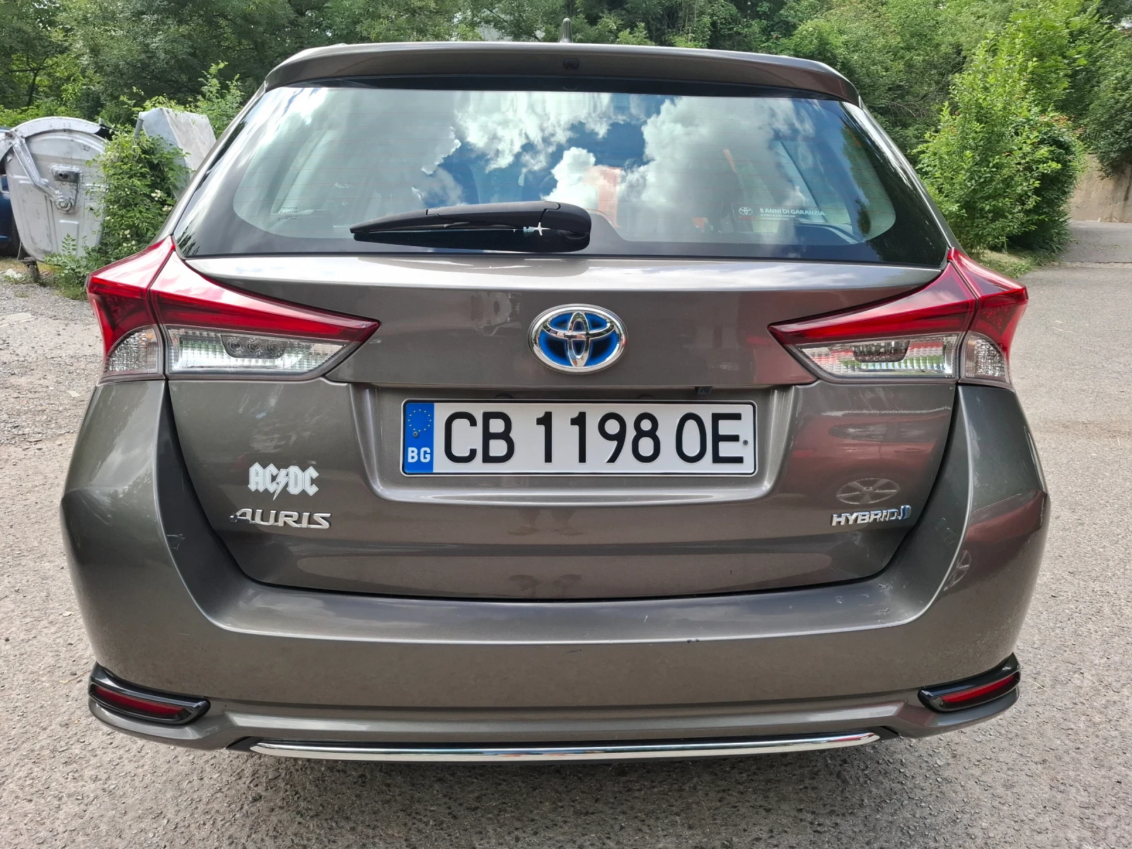 Toyota Auris Hybrid 2017г., снимка 7 - Автомобили и джипове - 55044501
