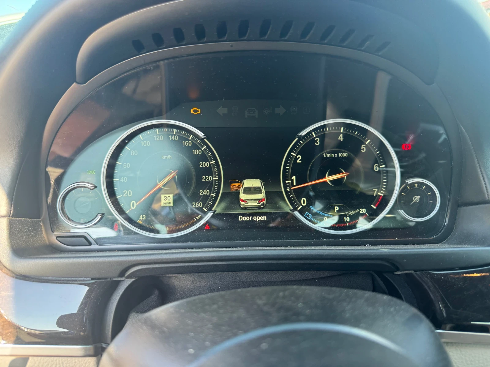 BMW 550 XI, снимка 8 - Автомобили и джипове - 56420968
