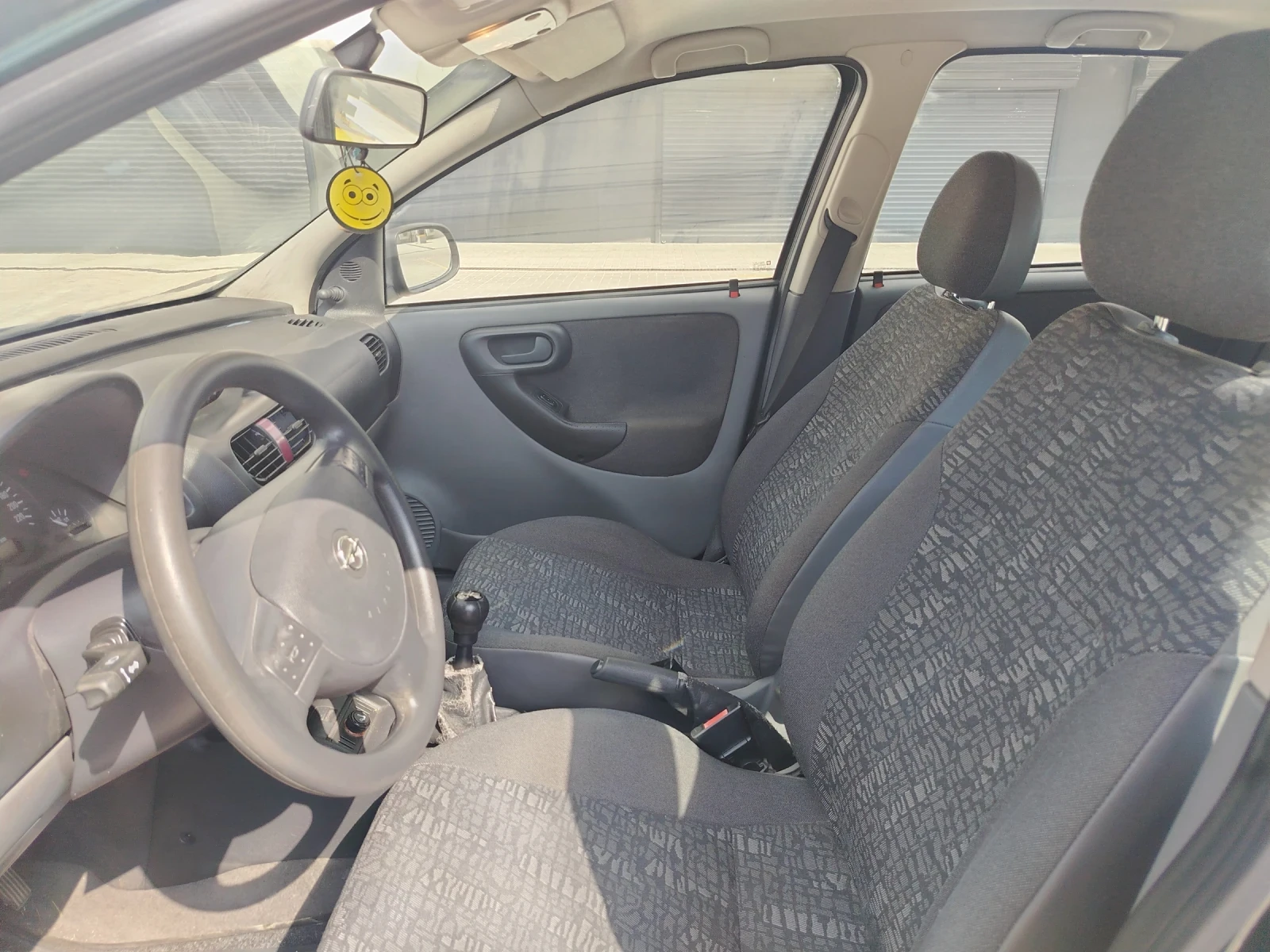 Opel Corsa Opel corsa 1.2 70hp 4 цилиндъра, снимка 9 - Автомобили и джипове - 55381043