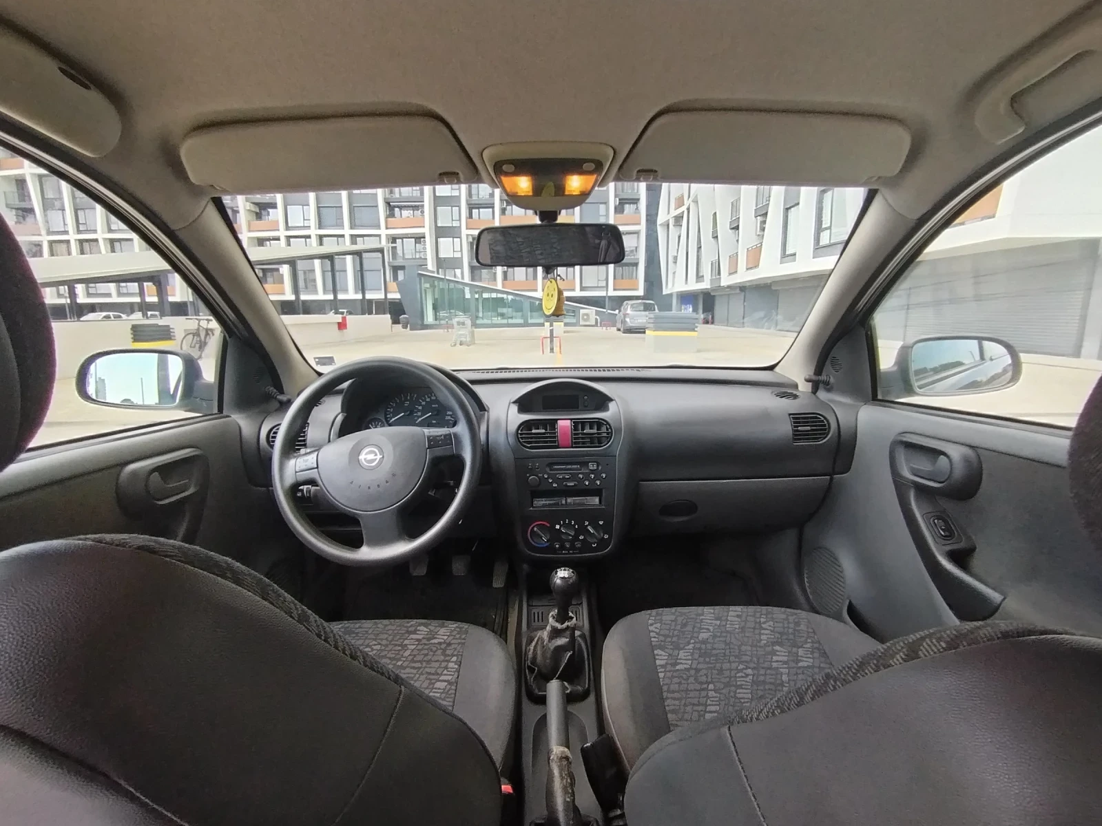 Opel Corsa Opel corsa 1.2 70hp 4 цилиндъра, снимка 8 - Автомобили и джипове - 55381043