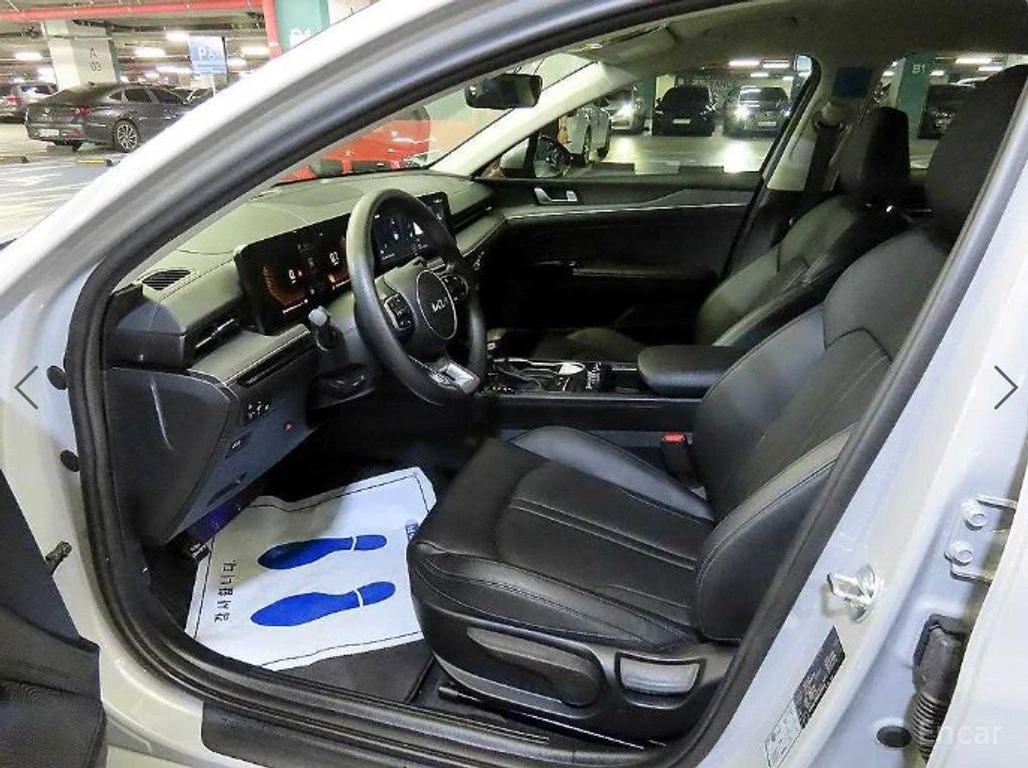 Kia K5 2.0* LPI* ПОДГРЕВ* ОБДУХВАНЕ* КАМЕРА* LANE* ASSIST, снимка 14 - Автомобили и джипове - 55573336