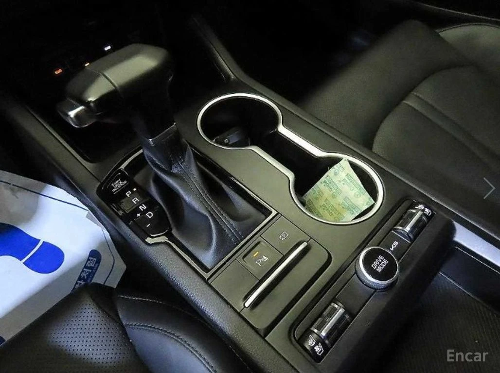 Kia K5 2.0* LPI* ПОДГРЕВ* ОБДУХВАНЕ* КАМЕРА* LANE* ASSIST, снимка 12 - Автомобили и джипове - 55573336