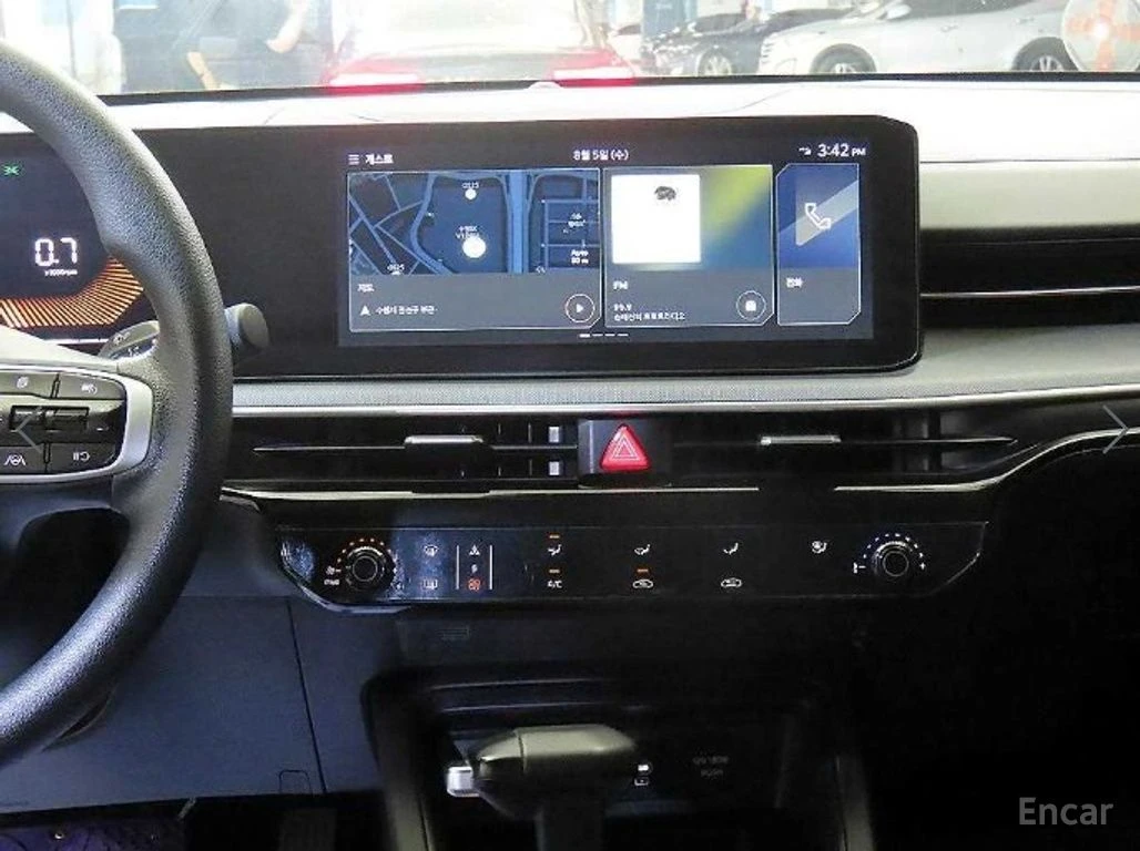 Kia K5 2.0* LPI* ПОДГРЕВ* ОБДУХВАНЕ* КАМЕРА* LANE* ASSIST, снимка 10 - Автомобили и джипове - 55573336