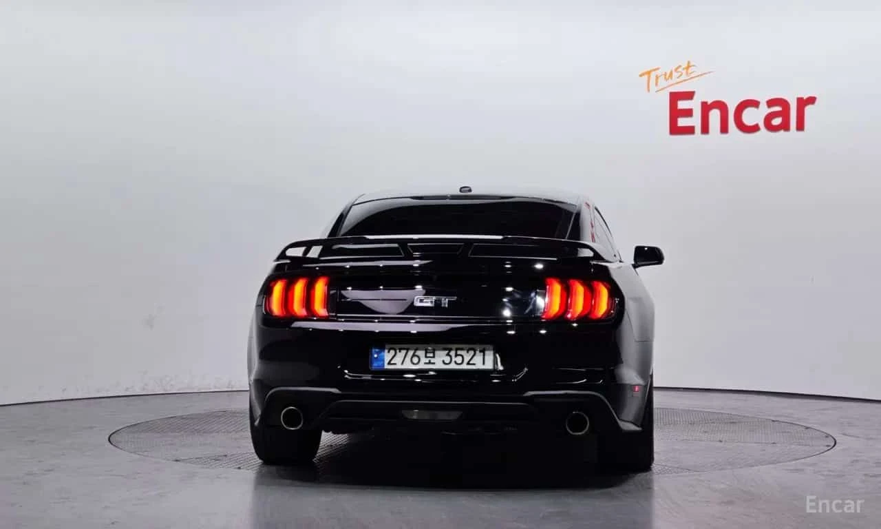 Ford Mustang Coupe | АВТОФИНАНСИРАНЕ БЕЗ ПЪРВОНАЧАЛНА ВНОСКА, снимка 4 - Автомобили и джипове - 55643653