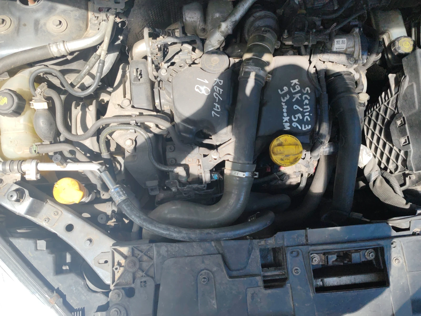 Renault Megane Limited, снимка 6 - Автомобили и джипове - 55662525