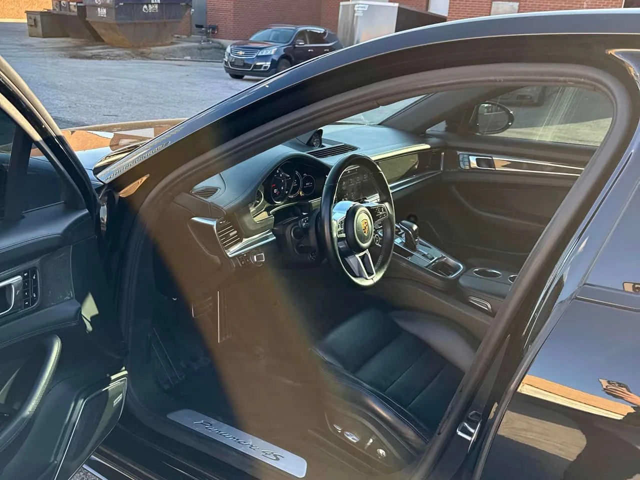 Porsche Panamera 4S  CARFAX, снимка 5 - Автомобили и джипове - 55703252