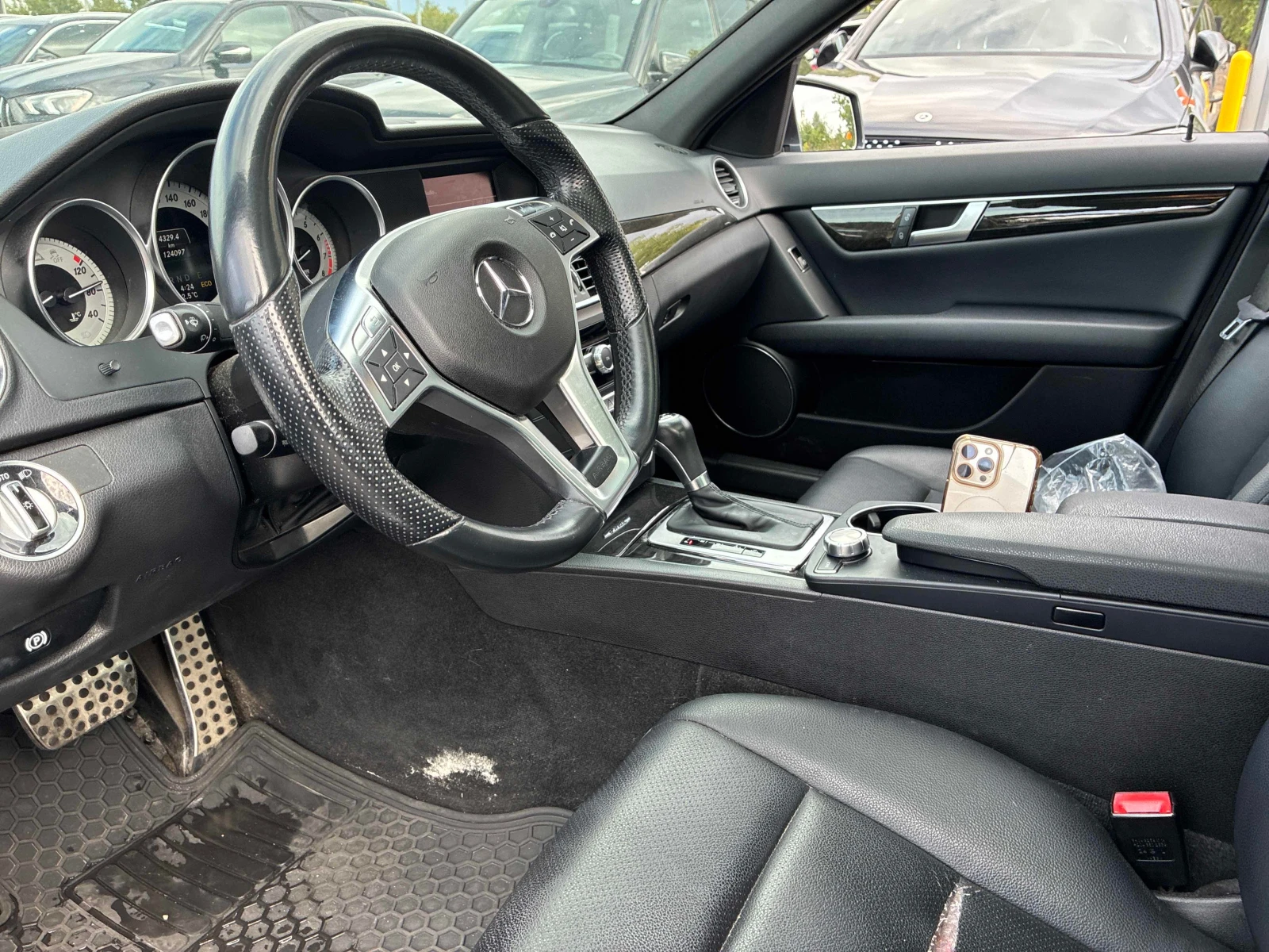 Mercedes-Benz C 300 * CARFAX * Без инциденти * , снимка 7 - Автомобили и джипове - 55830856