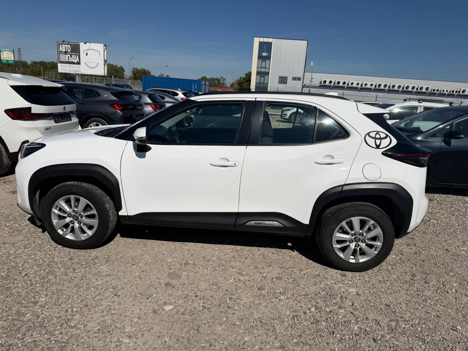 Toyota Yaris Cross 1.5 HYBRID, снимка 8 - Автомобили и джипове - 56335938