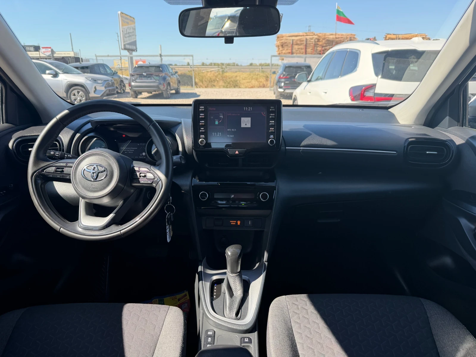 Toyota Yaris Cross 1.5 HYBRID, снимка 14 - Автомобили и джипове - 56335938