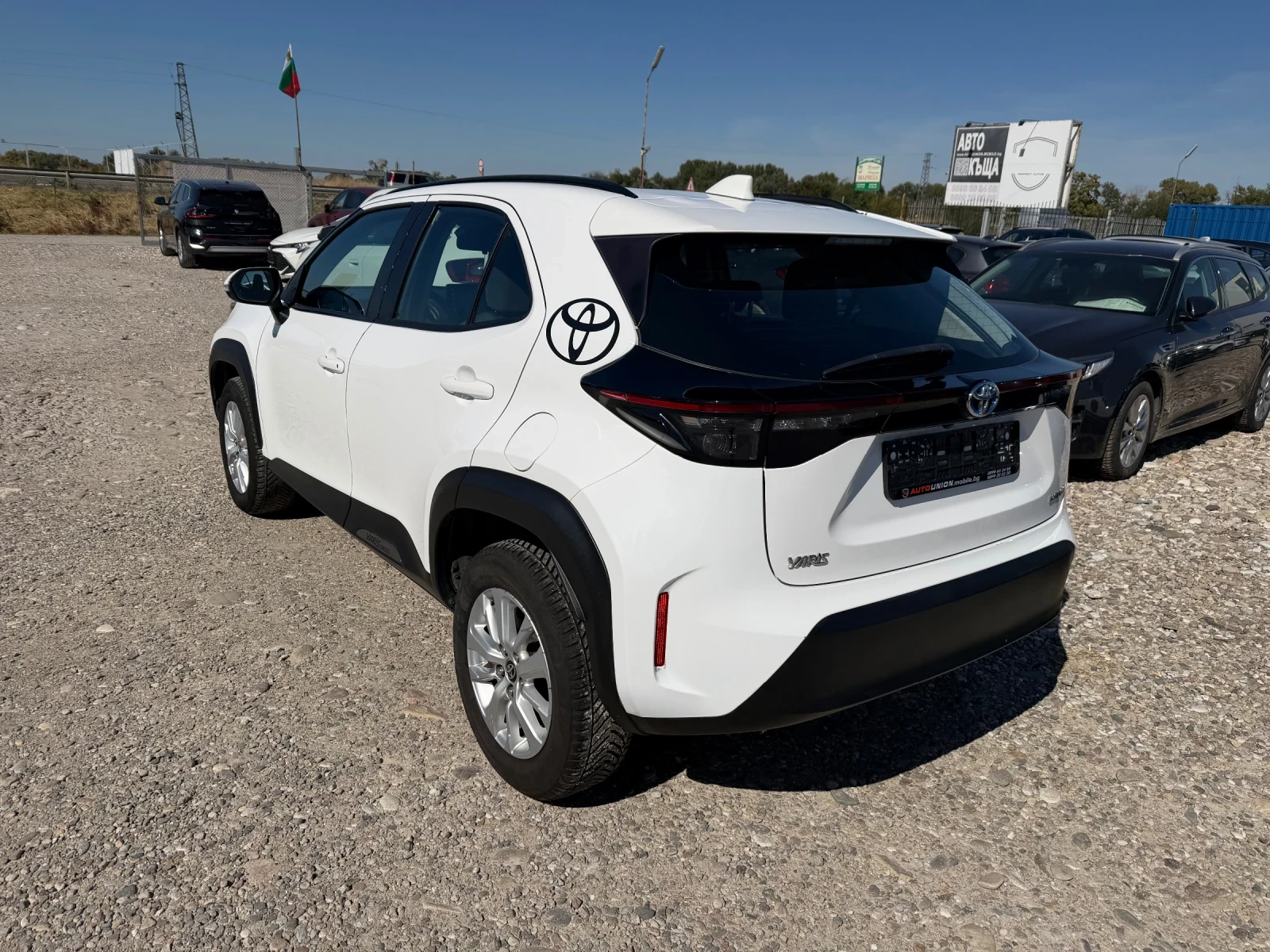 Toyota Yaris Cross 1.5 HYBRID, снимка 7 - Автомобили и джипове - 56335938