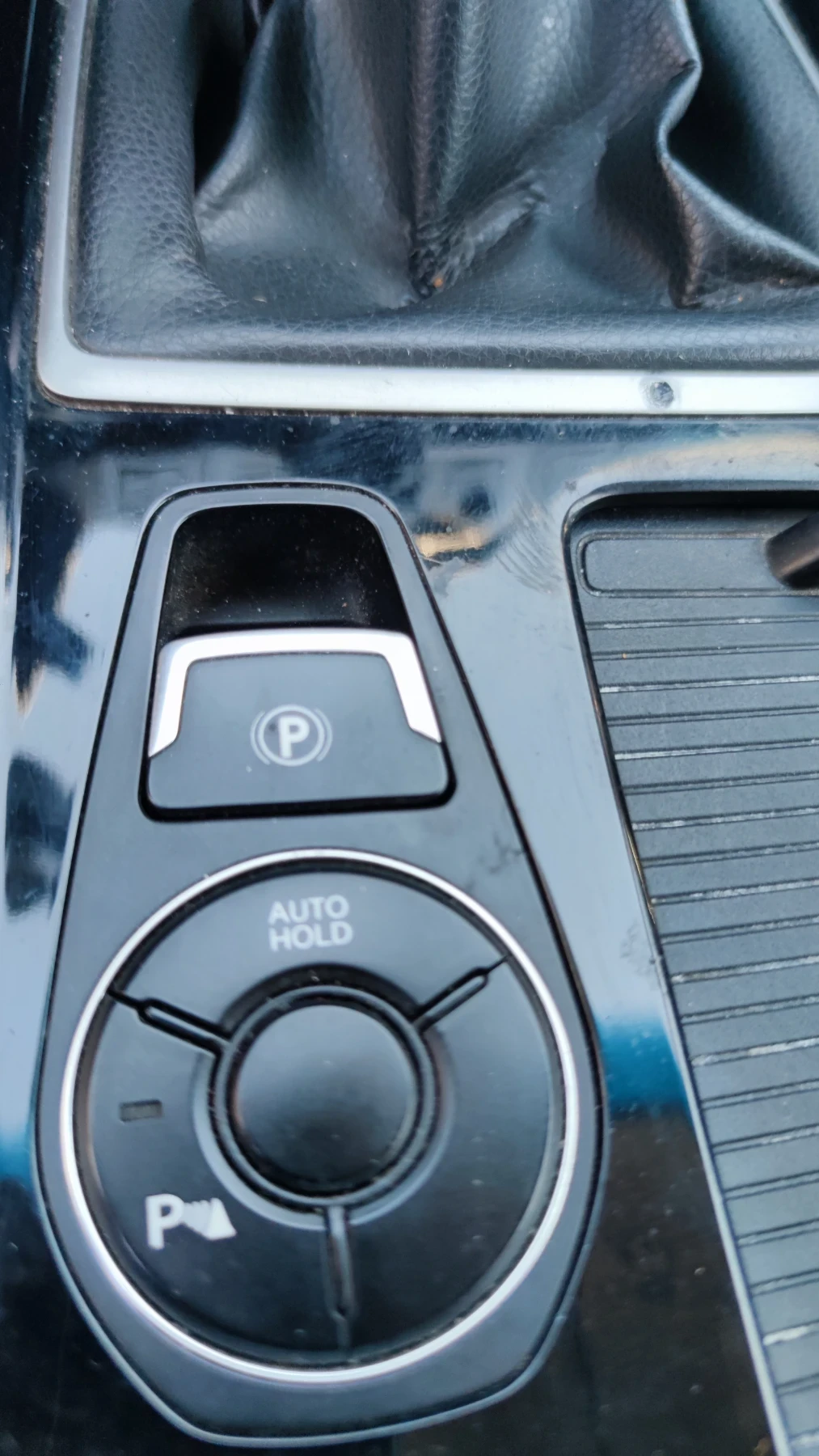 Hyundai I40 Kombi, снимка 4 - Автомобили и джипове - 56443463