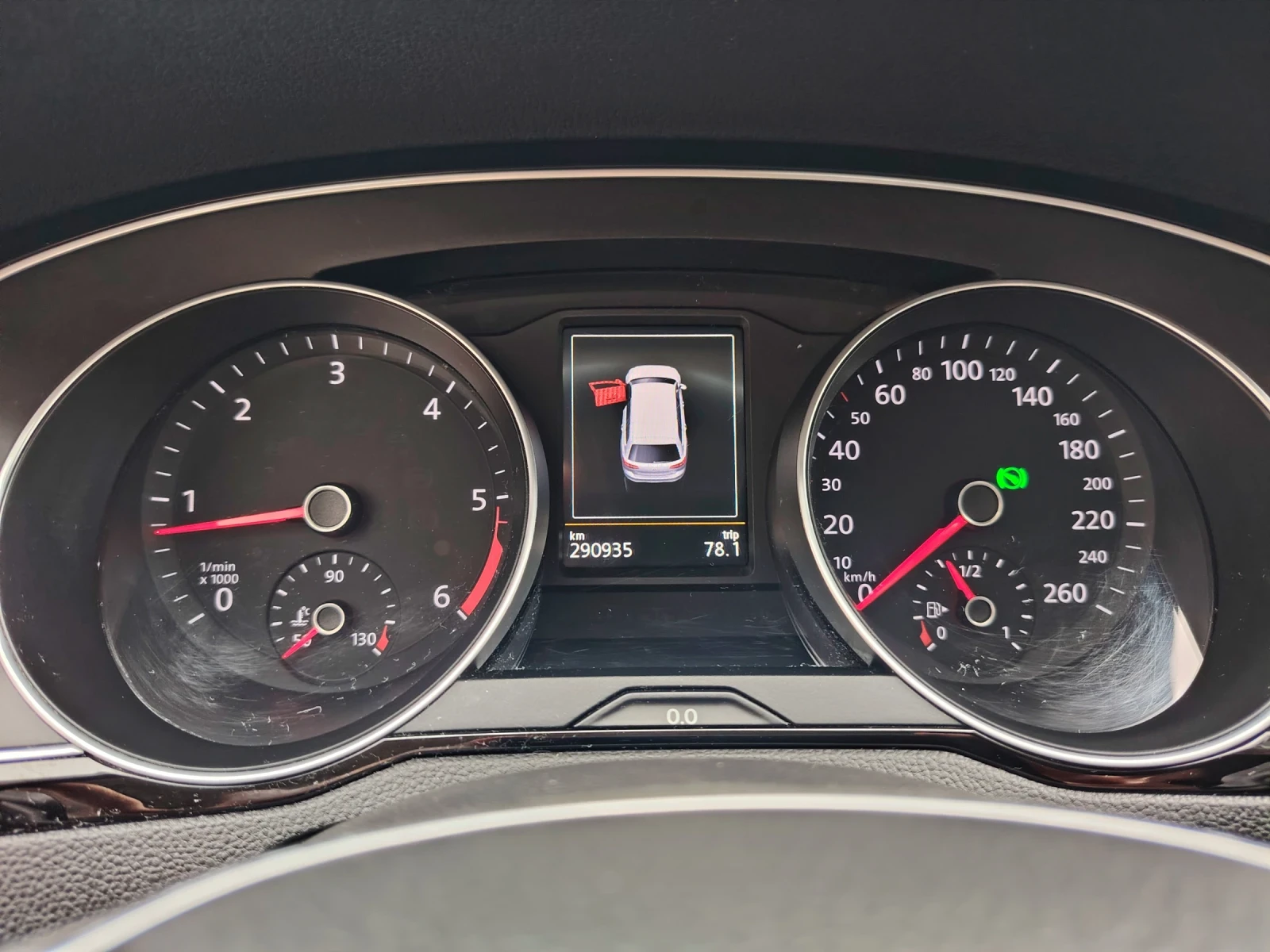 VW Passat 2.0 TDI, снимка 12 - Автомобили и джипове - 56665811