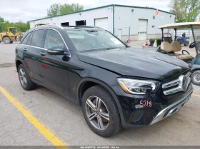  Mercedes-Benz GLC 30...
