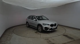 ������ BMW X1