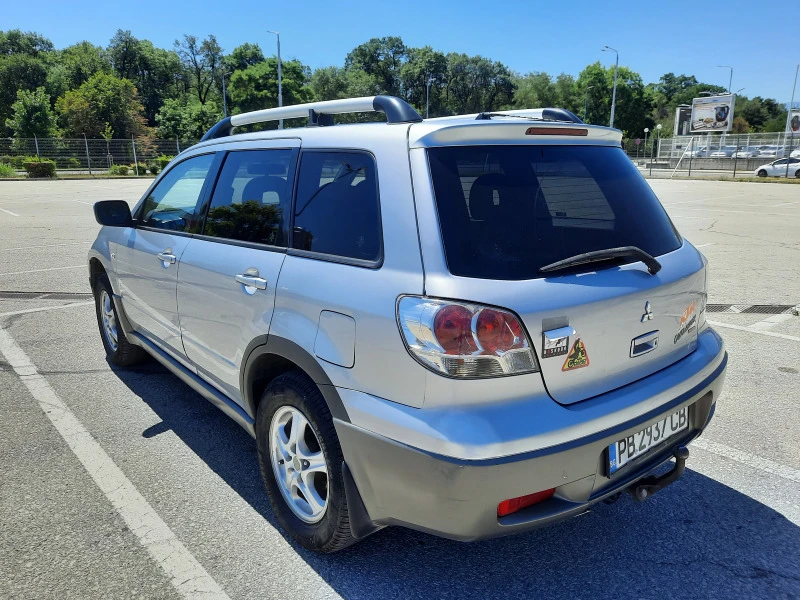 Mitsubishi Outlander 2.0 4x4 , снимка 7 - Автомобили и джипове - 46154496