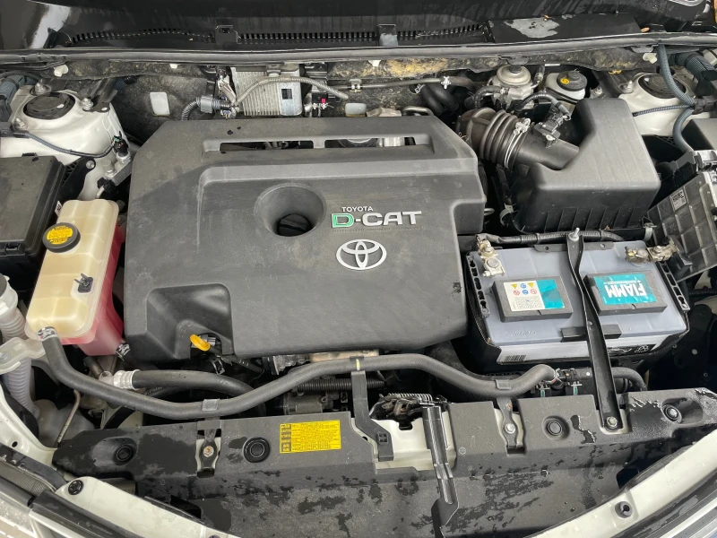 Toyota Rav4 2.2 D-cat, снимка 16 - Автомобили и джипове - 47097032