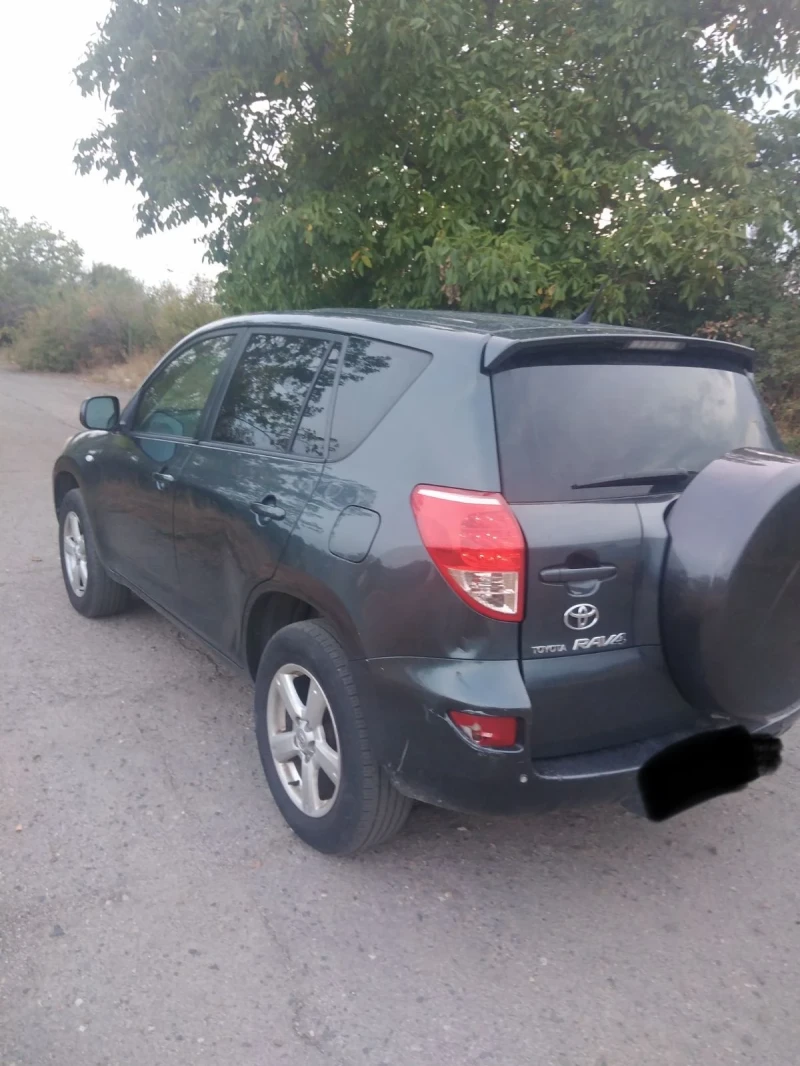 Toyota Rav4 Десен Волан, снимка 4 - Автомобили и джипове - 47647987