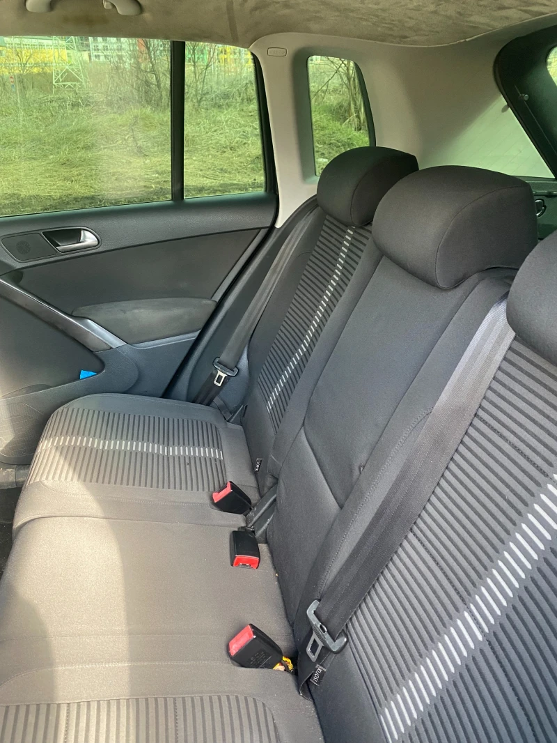 VW Tiguan, снимка 7 - Автомобили и джипове - 52483996