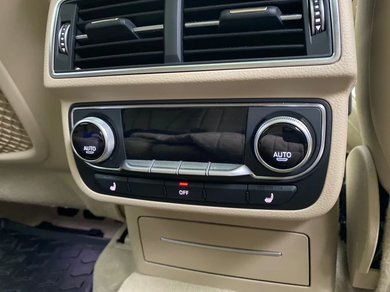 Audi Q7, снимка 14 - Автомобили и джипове - 52193902