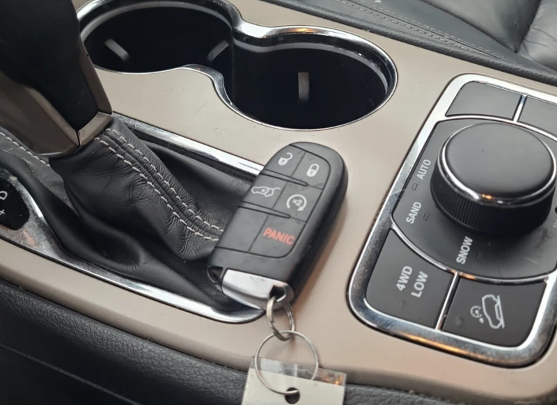 Jeep Grand cherokee LIMITED, снимка 7 - Автомобили и джипове - 52640033