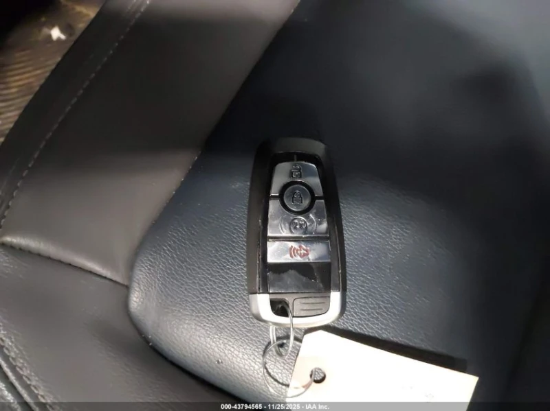 Ford Bronco 2.7L V-6 DI, DOHC, VVT, TURBO, 315HP 4X4 Drive, снимка 3 - Автомобили и джипове - 52938676