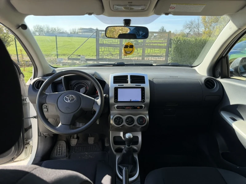 Toyota Urban Cruiser 1, 4 D-4D , снимка 6 - Автомобили и джипове - 53275069