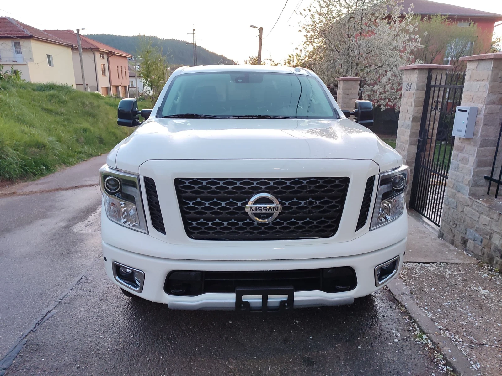 Nissan Titan crew cab Pro4X - изображение 9