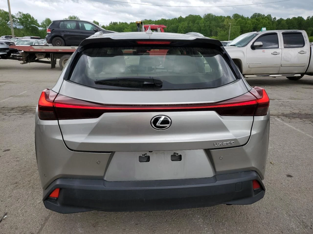 Lexus UX 200  - изображение 3
