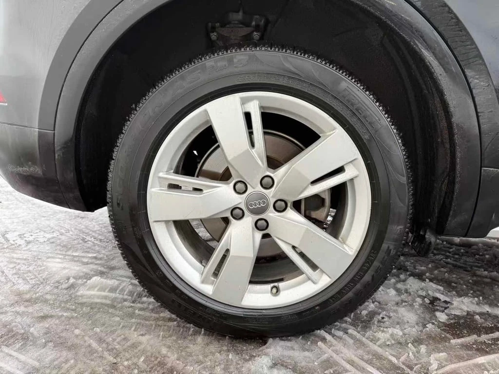 Audi Q5 * Technik * CARFAX * БЕЗ ПЪРВОНАЧАЛНА ВНОСКА - изображение 7