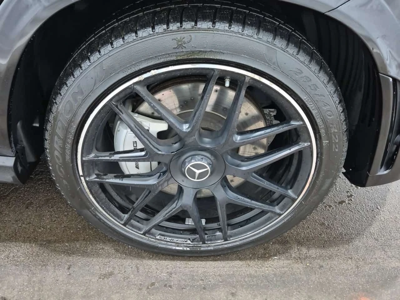 Mercedes-Benz GLE 53 4MATIC * DISTRONIC* 360* ОБДУХВАНЕ* BURMESTER* , снимка 13 - Автомобили и джипове - 54411140