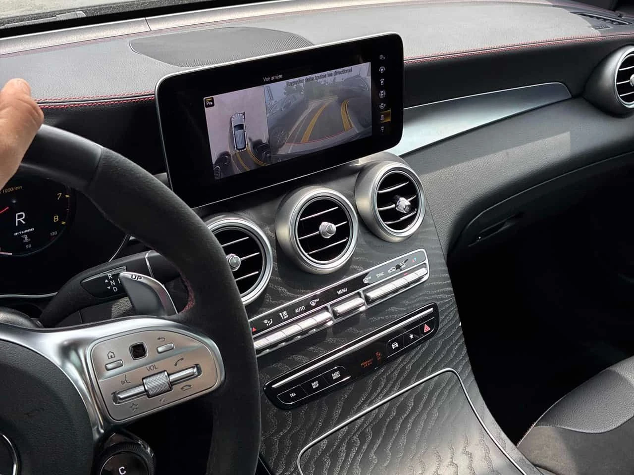 Mercedes-Benz GLC 43 AMG BURMESTER/ПАНОРАМА/360 CAM, снимка 9 - Автомобили и джипове - 55064767