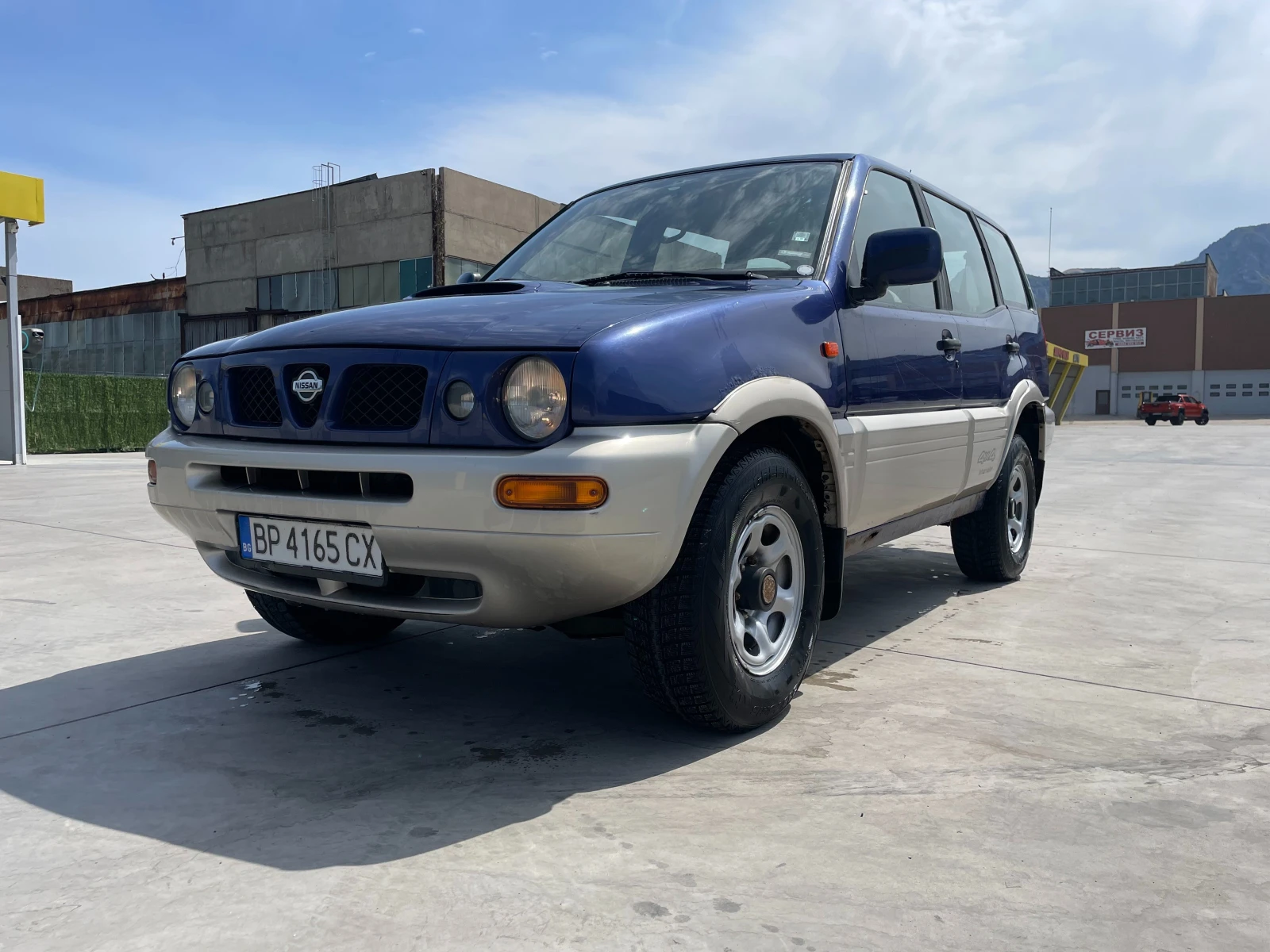 Nissan Terrano 2.7TDI, снимка 7 - Автомобили и джипове - 55190588